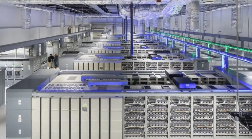 Data center cooling infrastructure optimization